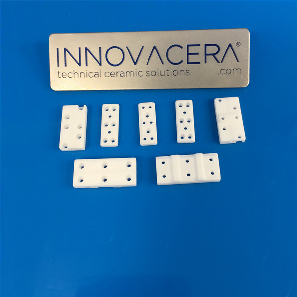 Alumina Ceramic Plates With Holes INNOVACERA