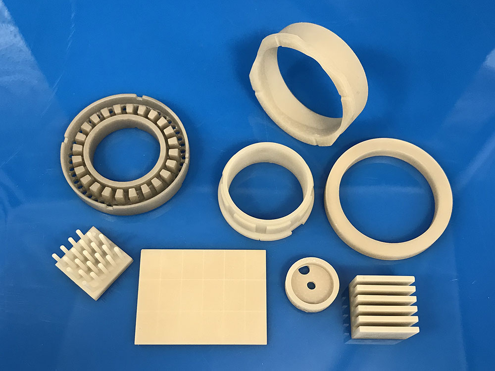 Boron Nitride Ceramic Is A Kind Of Refractory Ceramic With Low Expansion And High Thermal Conductivity This Makes It To Be An Ideal Cho With Images Boron Ceramics Nozzles