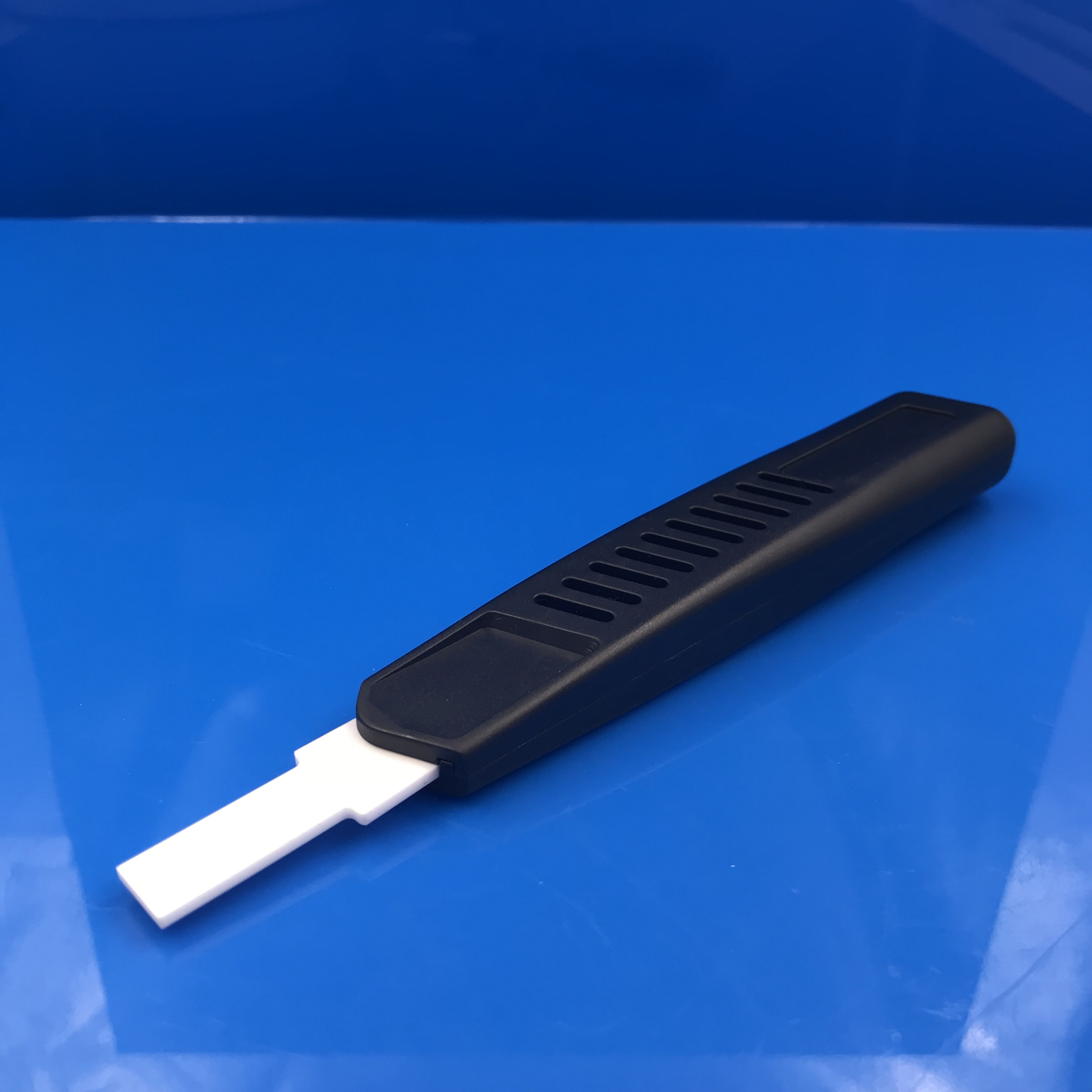 The advantage of ceramic deburring cutters INNOVACERA