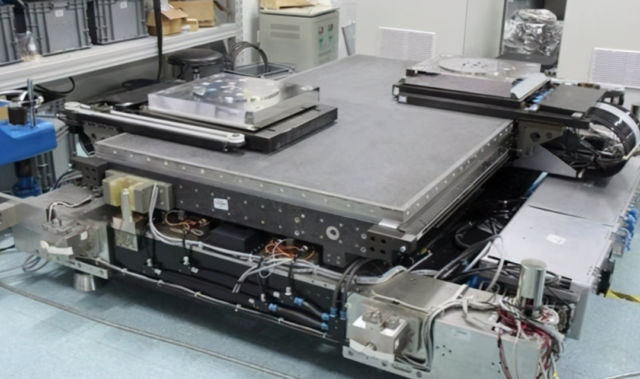 POROUS CERAMIC VACUUM CHUCK Equipment